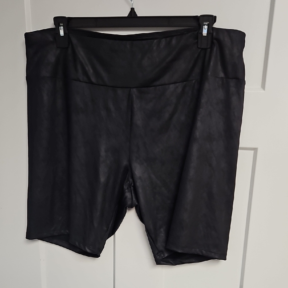 Ava & Viv Pants - Ava & Viv Black Faux-Leather High-Waist Bike Shorts